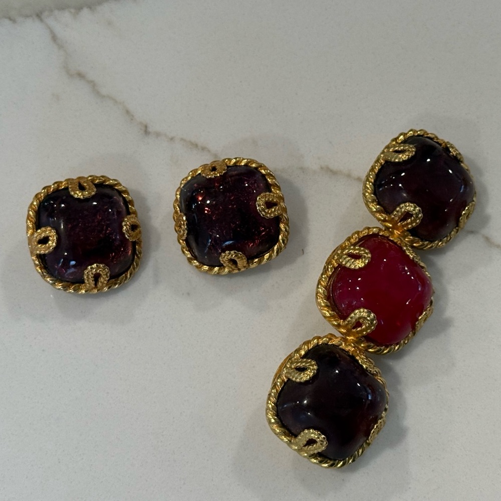 Dominique Aurientis Gripoix Purple/Red Glass Clip on Earrings & Matching Brooch
